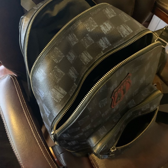 Coach Unisex Back Pack.  Excellent condition. - Picture 2 of 3
